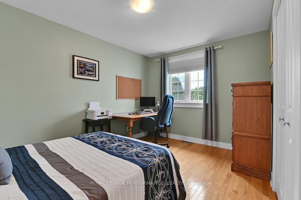 Photo 18 of 81 Armagh Way, Ottawa, Barrhaven - Longfields — HOMEH