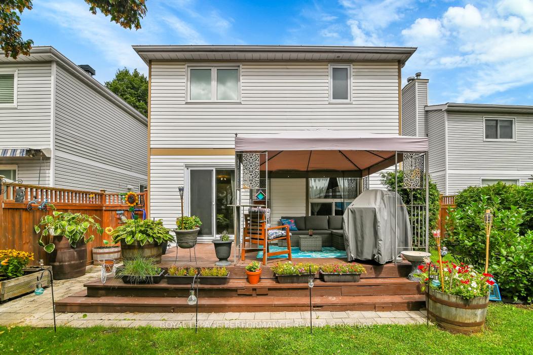 Photo 26 of 81 Armagh Way, Ottawa, Barrhaven - Longfields — HOMEH