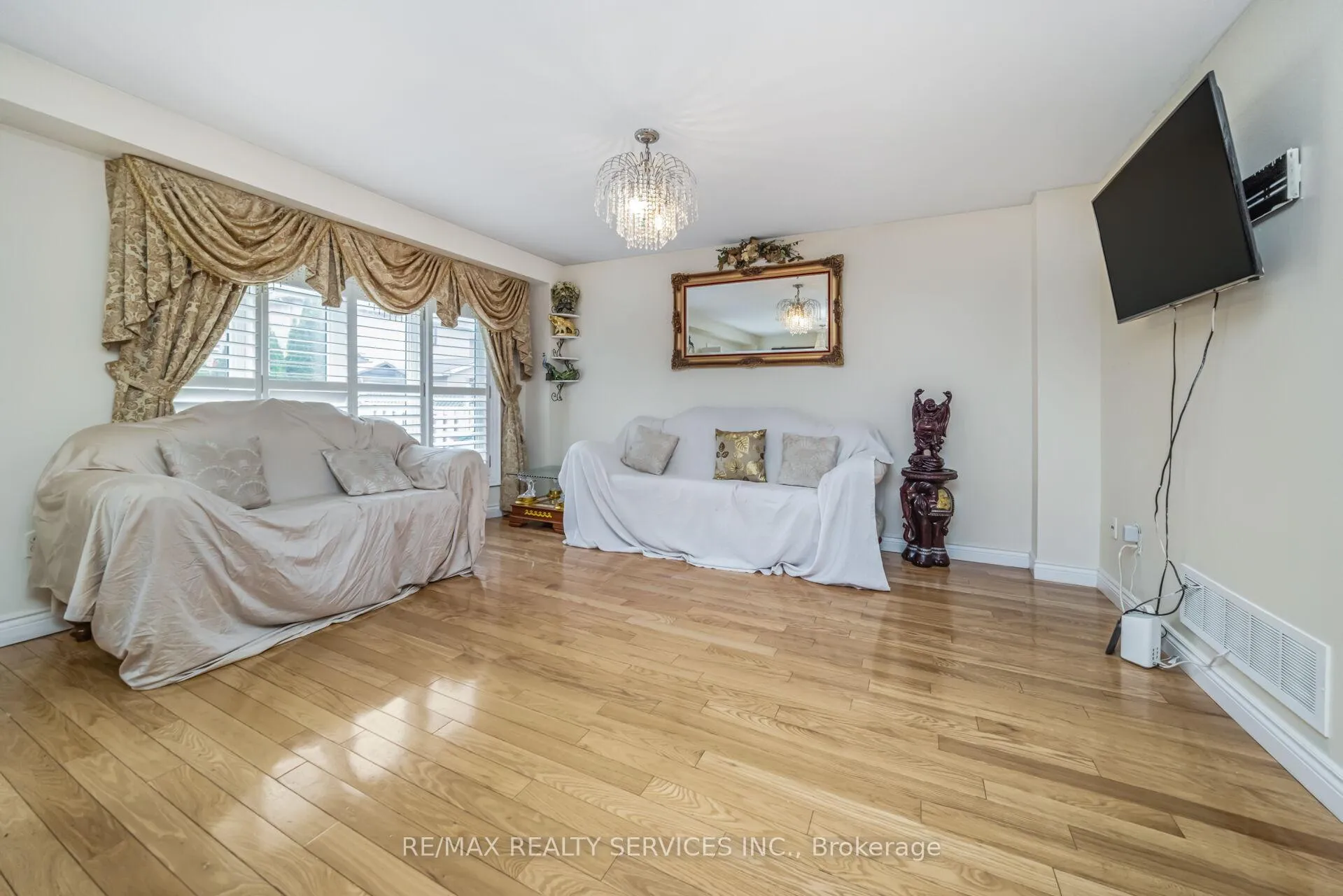 Photo 31 of 12 Roadmaster Lane, Brampton, Fletcher's Meadow — HOMEH