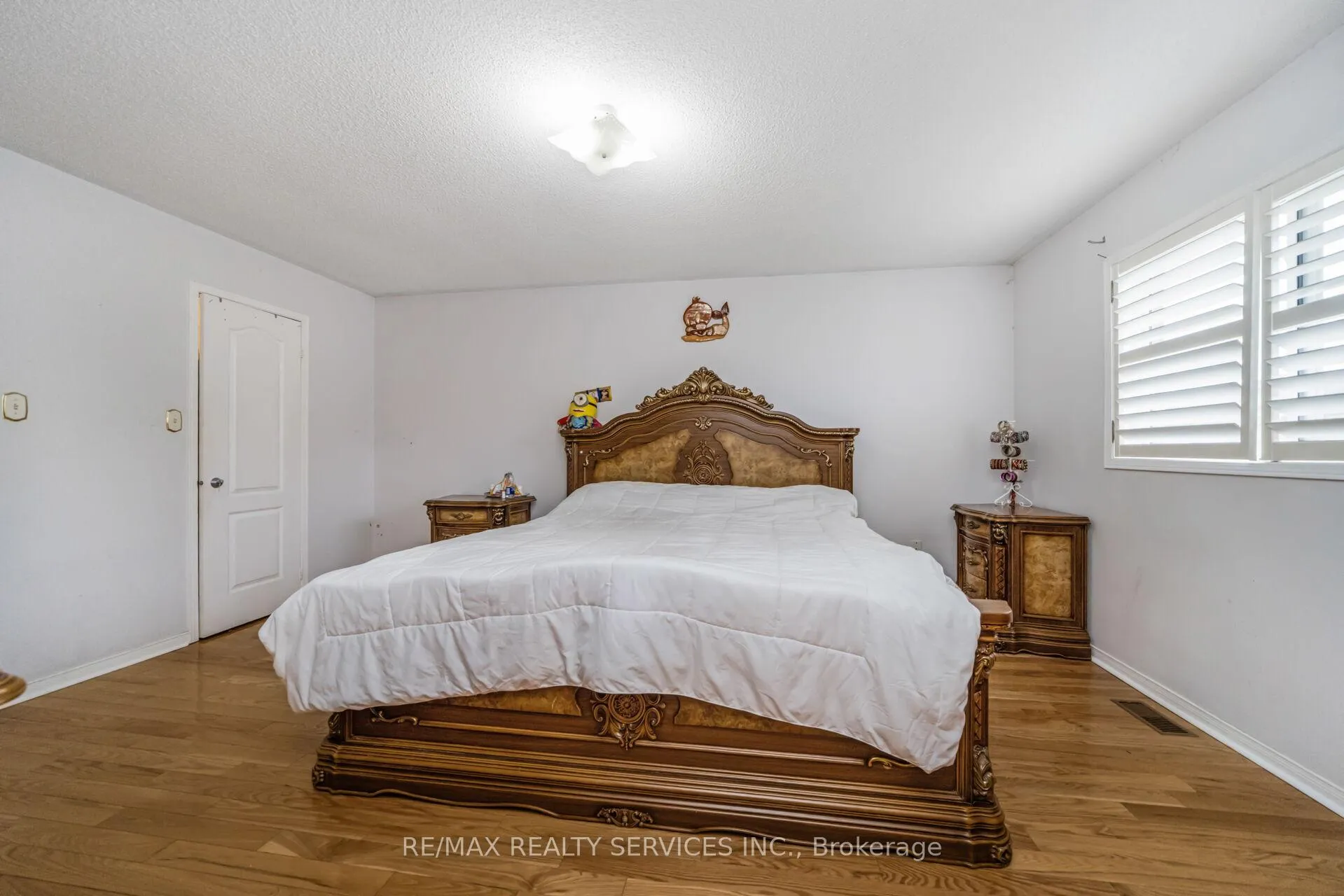 Photo 49 of 12 Roadmaster Lane, Brampton, Fletcher's Meadow — HOMEH