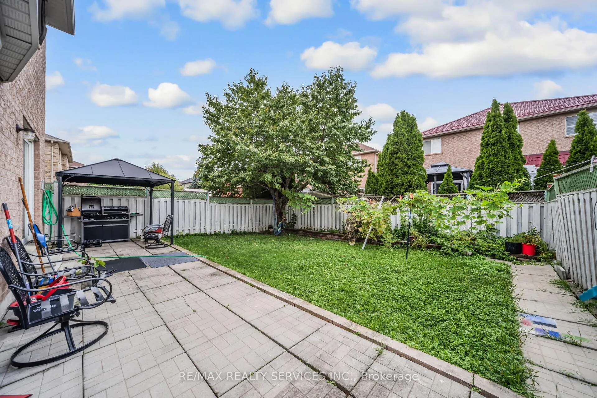 Photo 97 of 12 Roadmaster Lane, Brampton, Fletcher's Meadow — HOMEH