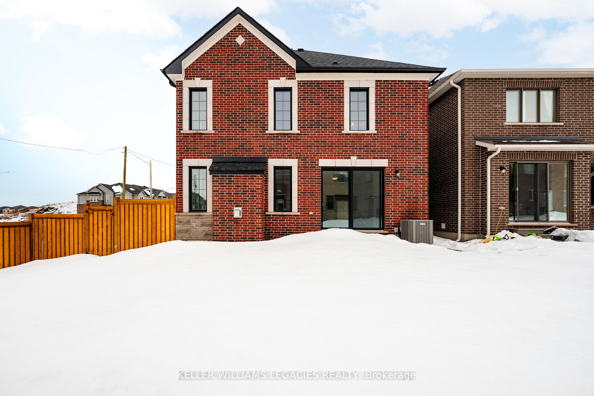 Photo 38 of 362 Madelaine Drive, Barrie, Rural Barrie Southeast — HOMEH