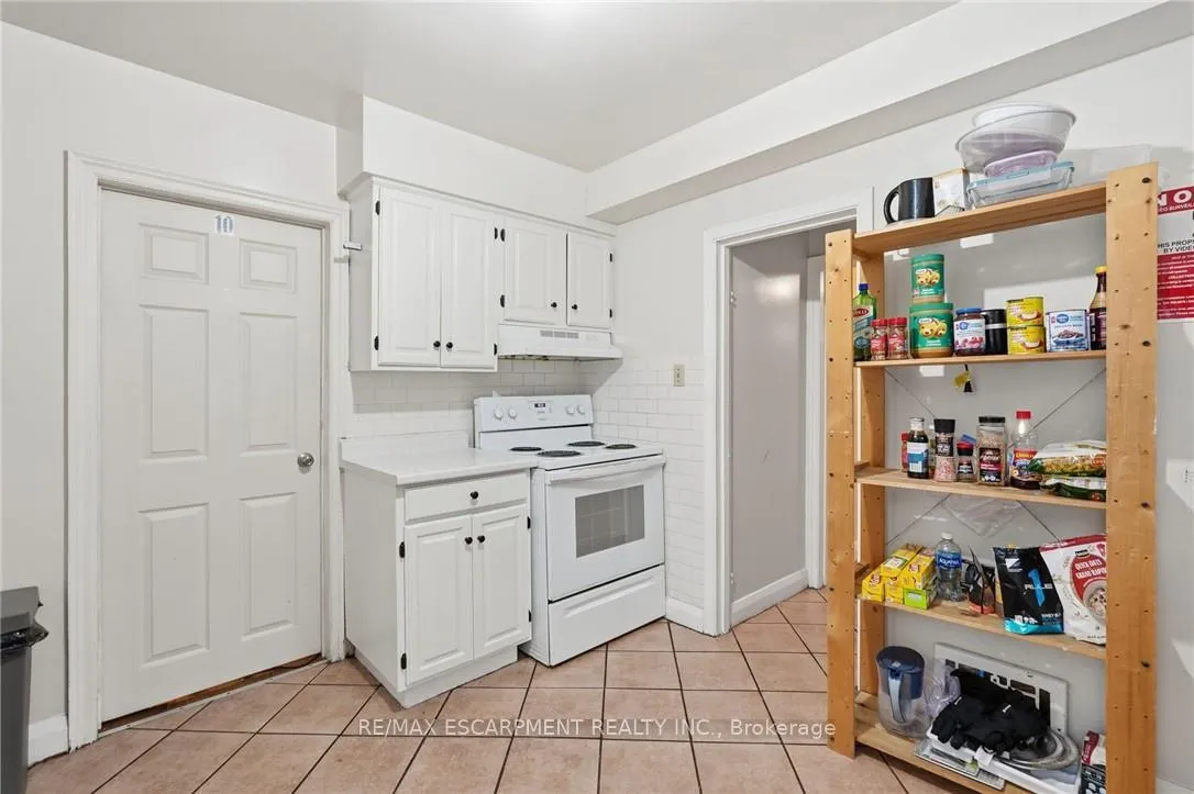 Photo 14 of 2 Gary Avenue, Hamilton, Ainslie Wood — HOMEH