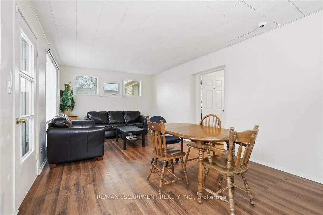 Photo 18 of 2 Gary Avenue, Hamilton, Ainslie Wood — HOMEH