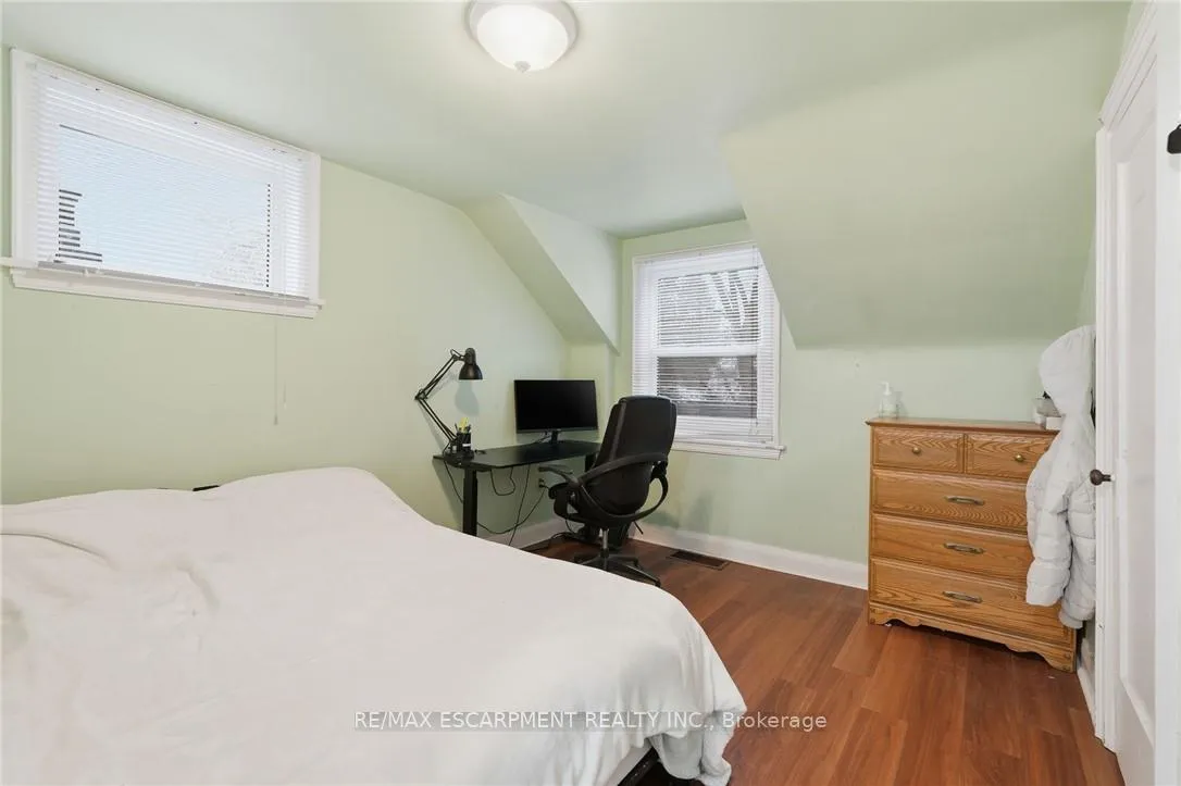 Photo 42 of 2 Gary Avenue, Hamilton, Ainslie Wood — HOMEH