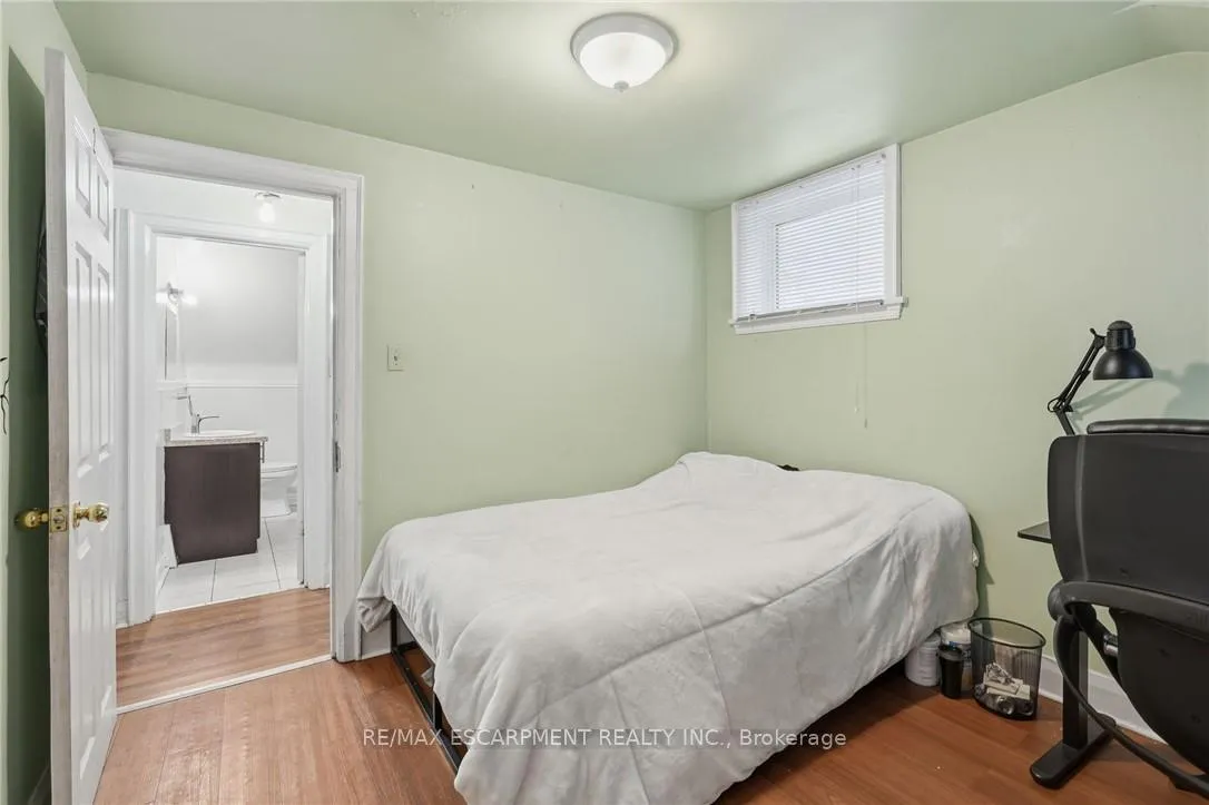 Photo 46 of 2 Gary Avenue, Hamilton, Ainslie Wood — HOMEH