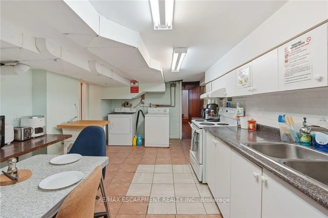 Photo 84 of 2 Gary Avenue, Hamilton, Ainslie Wood — HOMEH