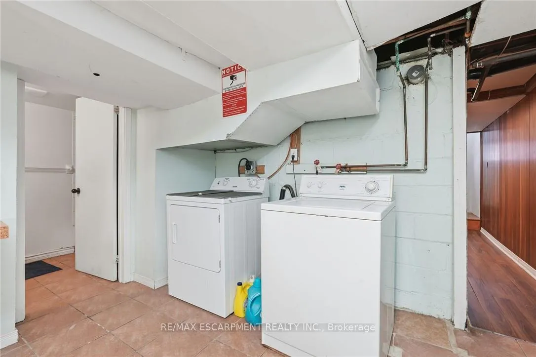 Photo 99 of 2 Gary Avenue, Hamilton, Ainslie Wood — HOMEH