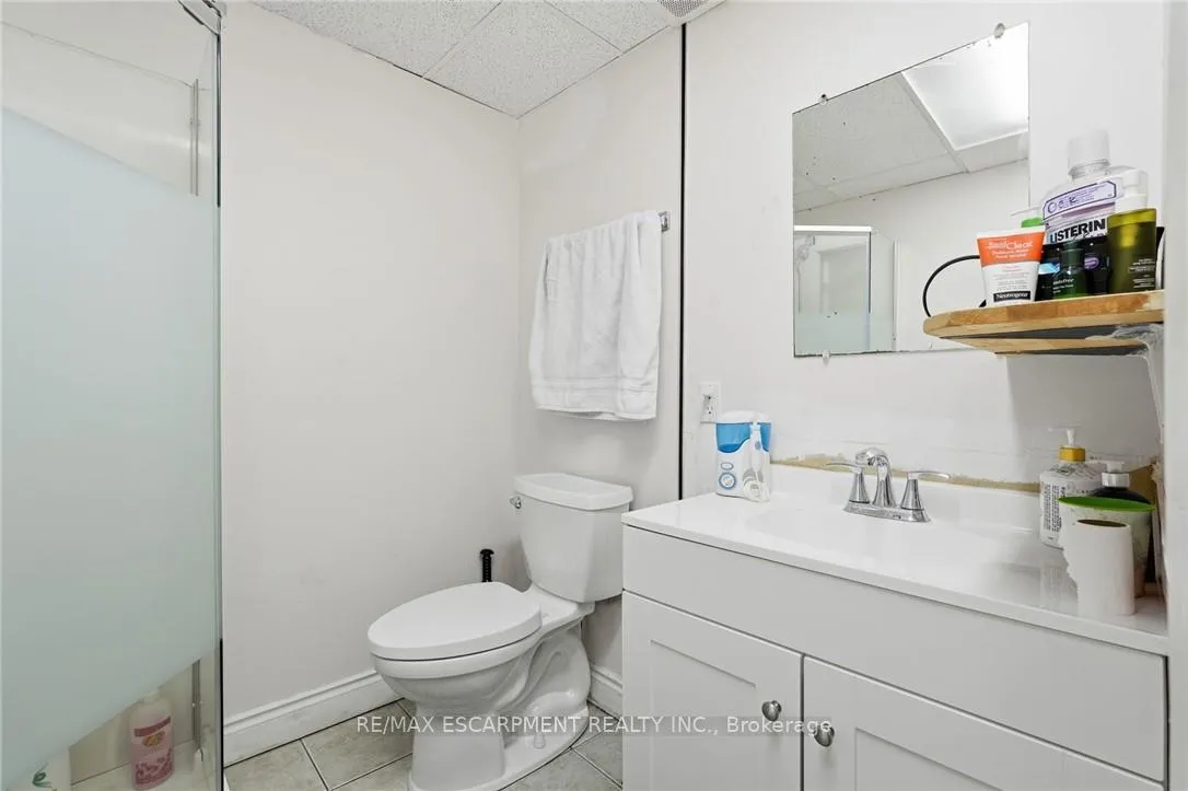 Photo 110 of 2 Gary Avenue, Hamilton, Ainslie Wood — HOMEH