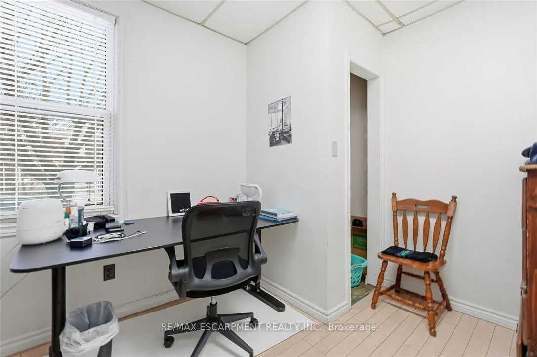 Photo 119 of 2 Gary Avenue, Hamilton, Ainslie Wood — HOMEH