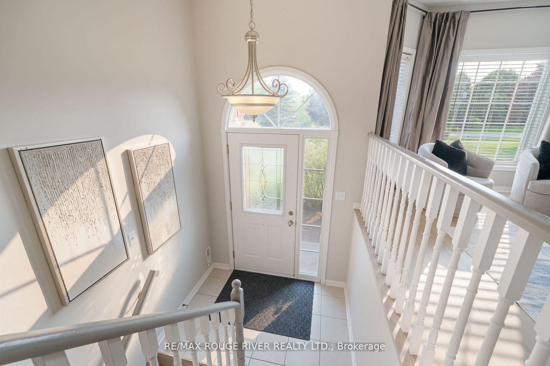 Photo 9 of 14 Deerfield Drive, Hamilton Township, Baltimore — HOMEH
