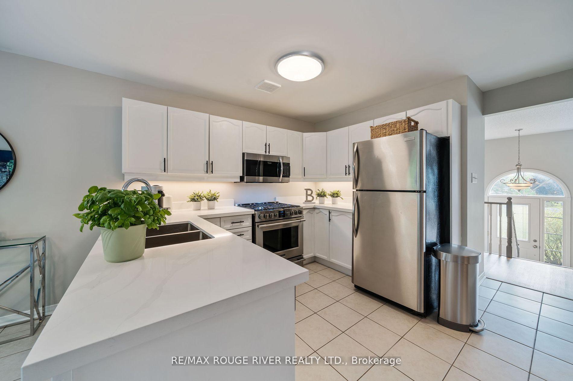 Photo 13 of 14 Deerfield Drive, Hamilton Township, Baltimore — HOMEH