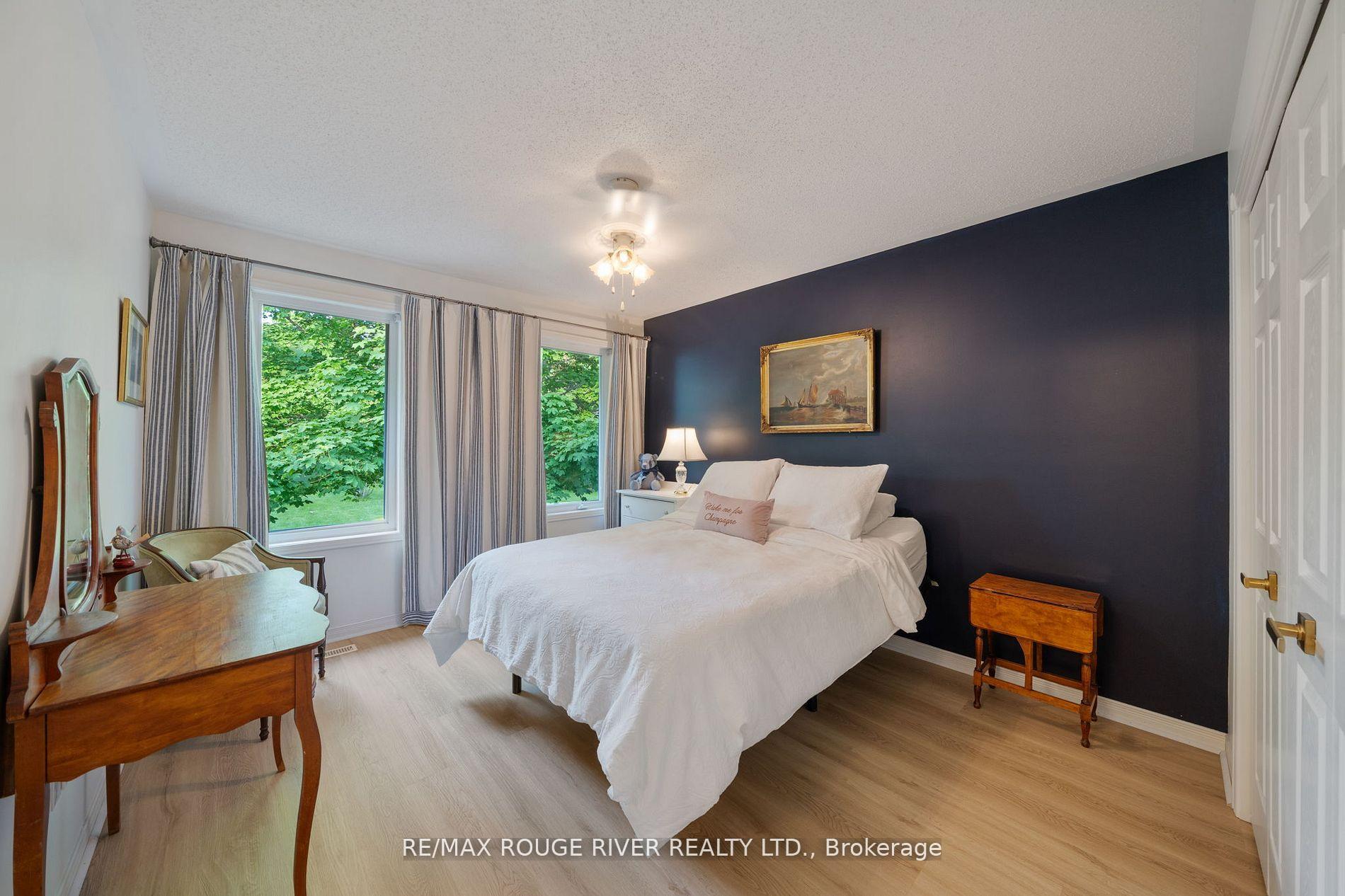 Photo 19 of 14 Deerfield Drive, Hamilton Township, Baltimore — HOMEH