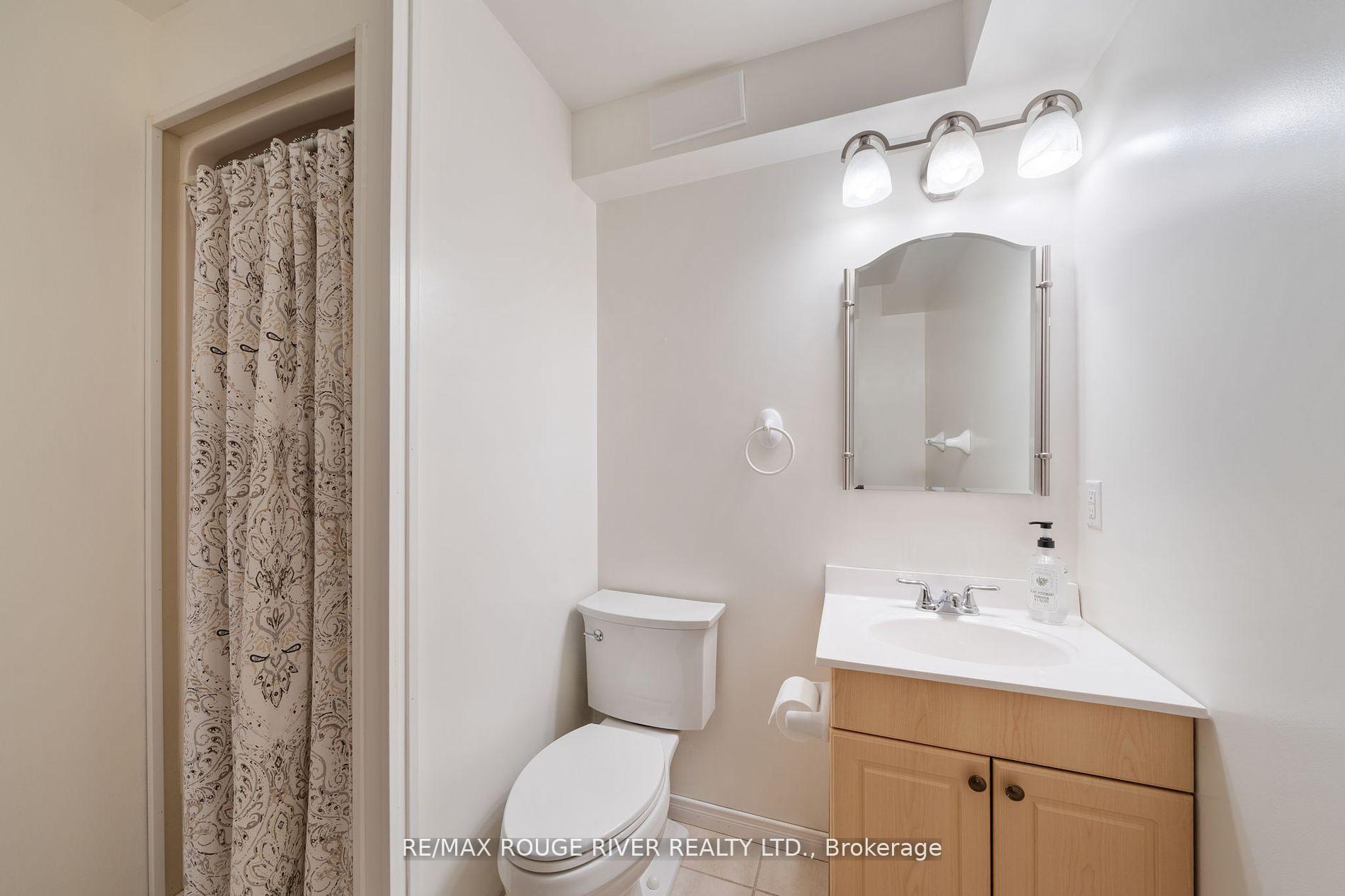 Photo 27 of 14 Deerfield Drive, Hamilton Township, Baltimore — HOMEH