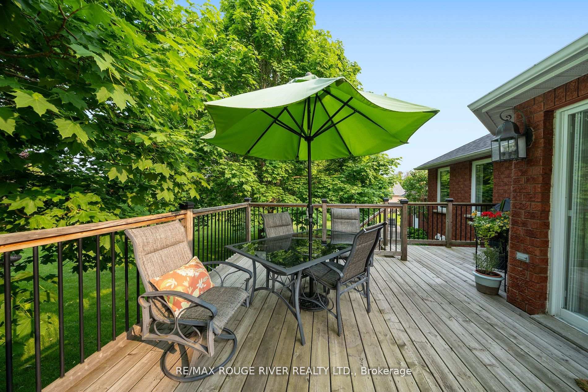 Photo 32 of 14 Deerfield Drive, Hamilton Township, Baltimore — HOMEH