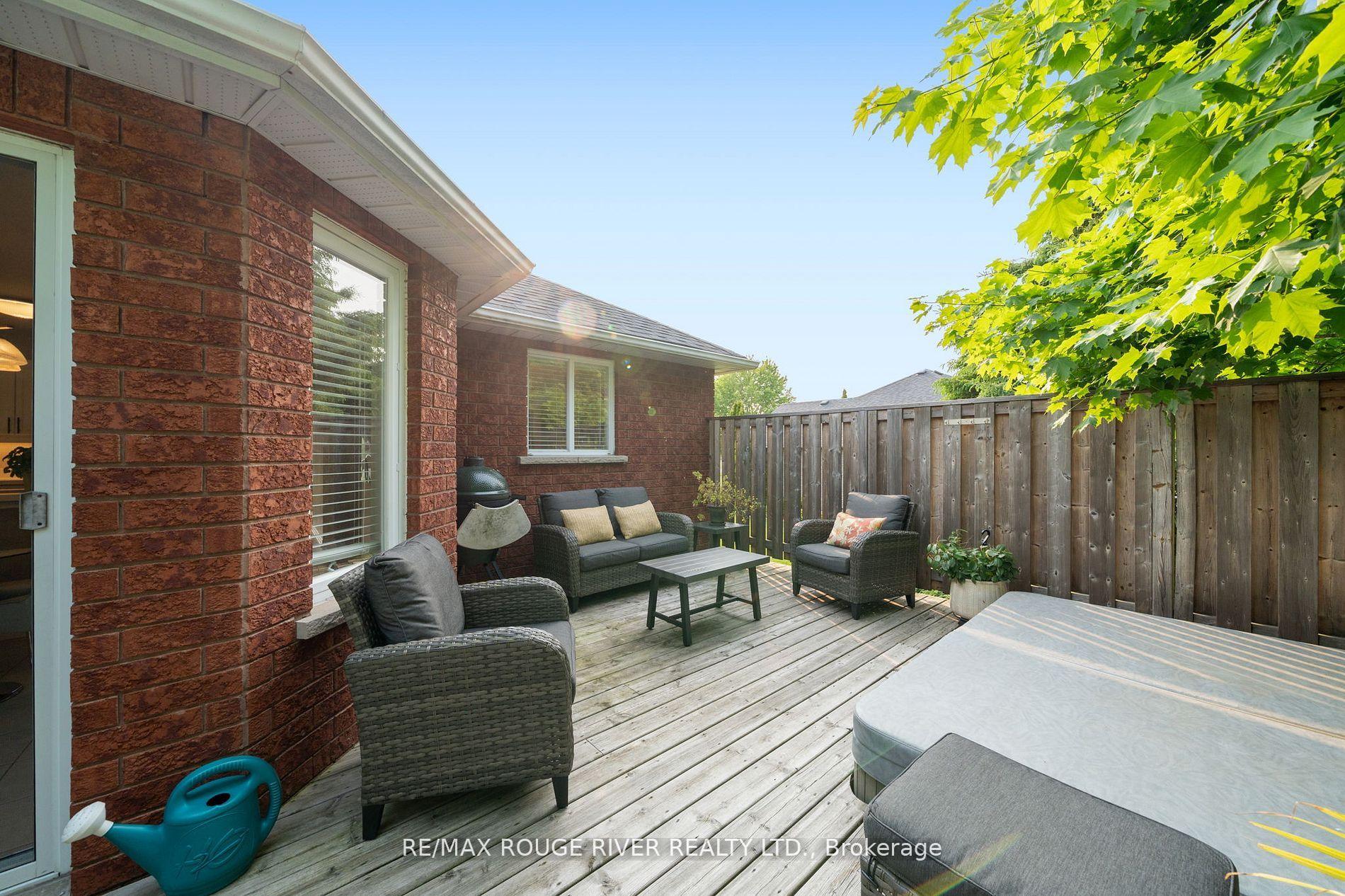 Photo 33 of 14 Deerfield Drive, Hamilton Township, Baltimore — HOMEH