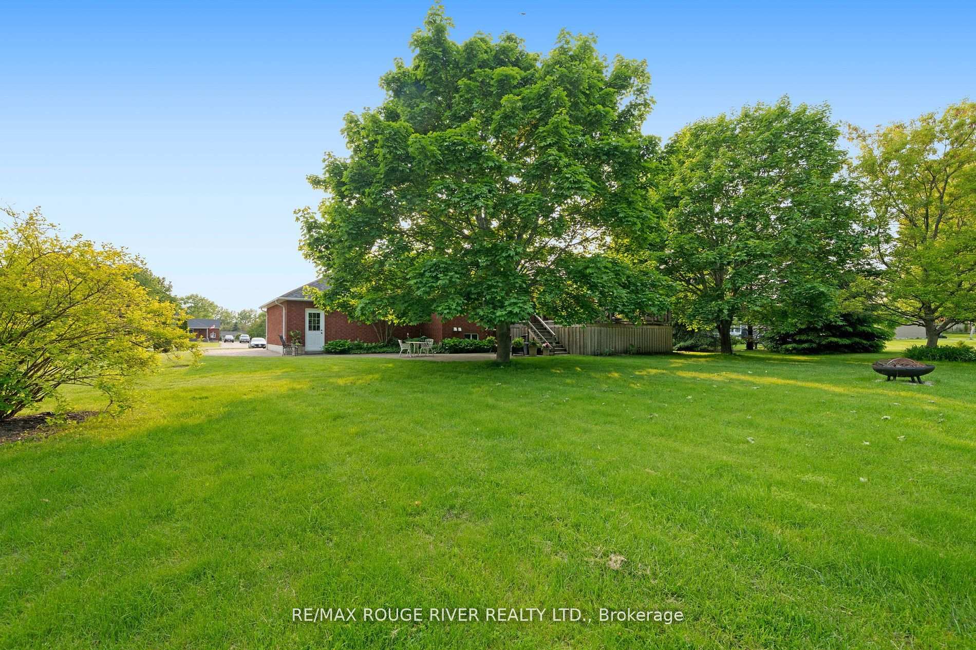 Photo 37 of 14 Deerfield Drive, Hamilton Township, Baltimore — HOMEH