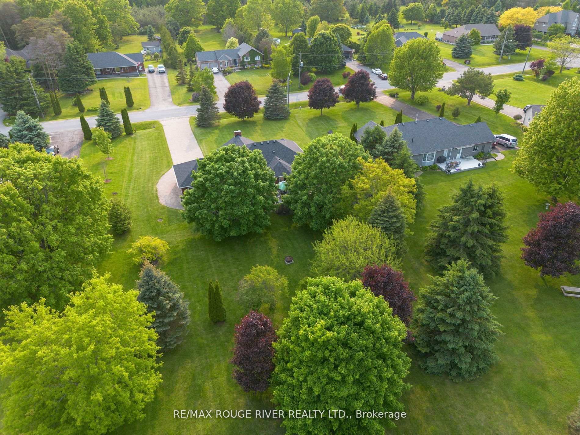 Photo 40 of 14 Deerfield Drive, Hamilton Township, Baltimore — HOMEH