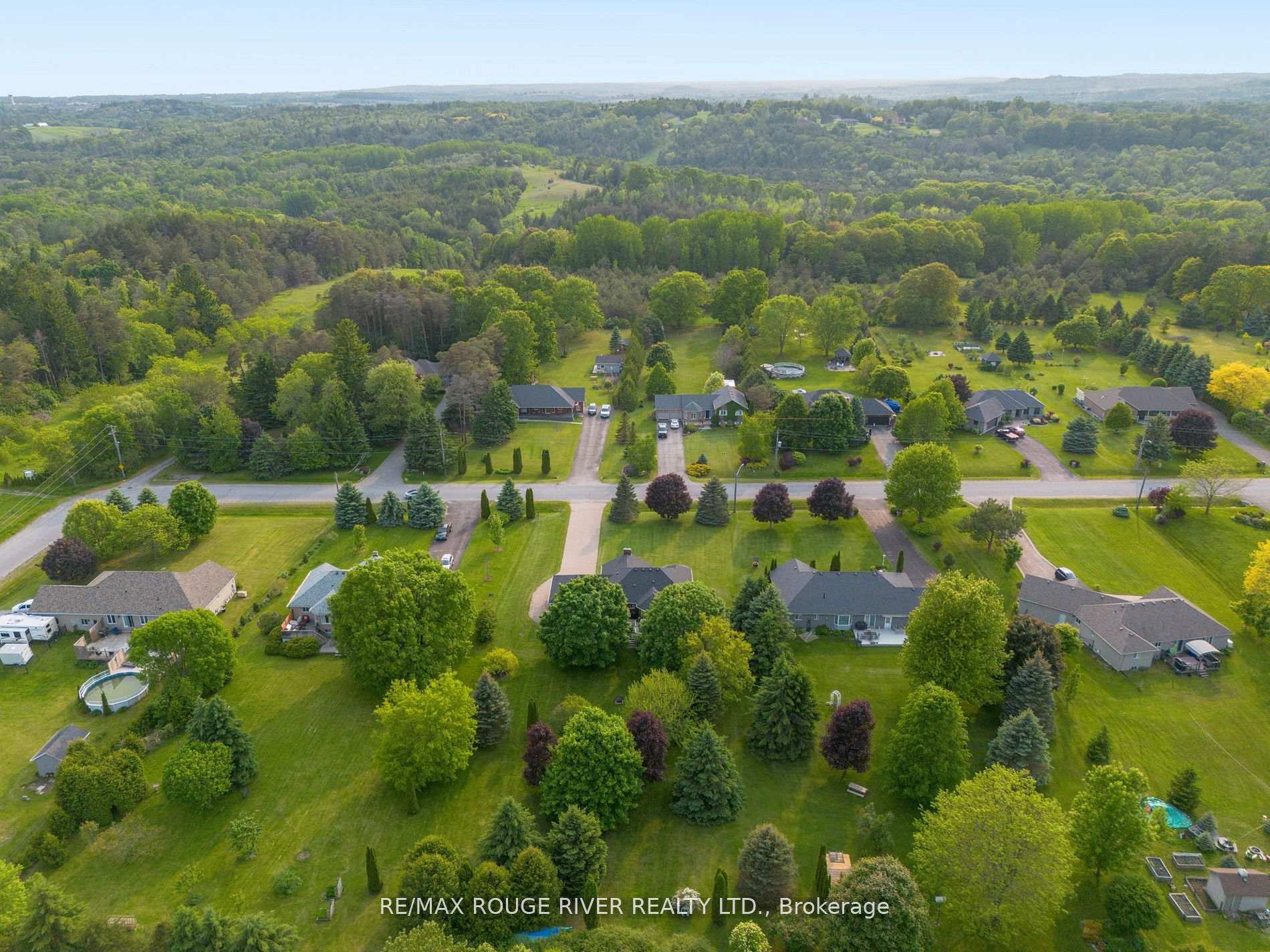 Photo 42 of 14 Deerfield Drive, Hamilton Township, Baltimore — HOMEH
