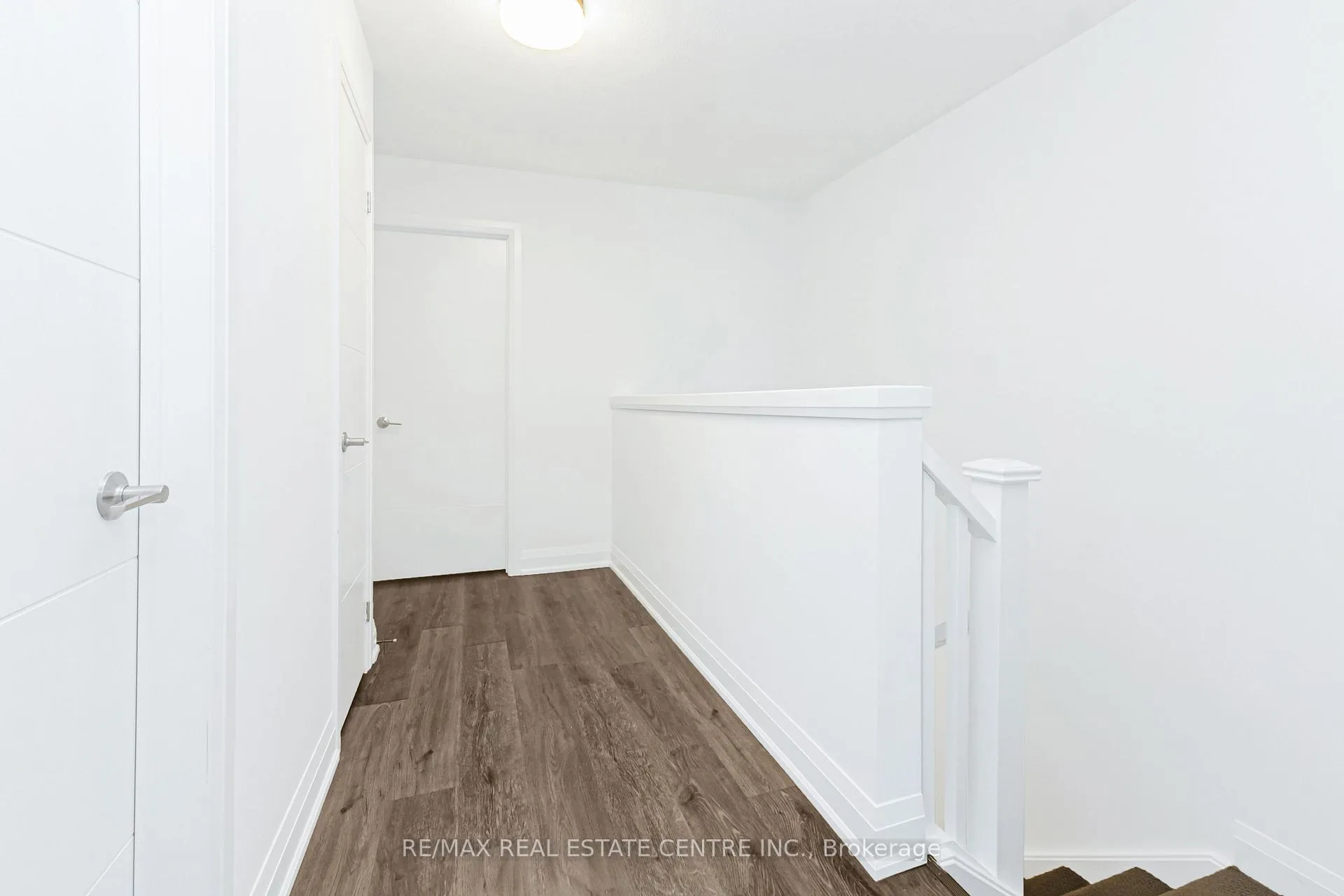Photo 62 of 33 Steele Crescent, Guelph, St. Patrick's Ward — HOMEH