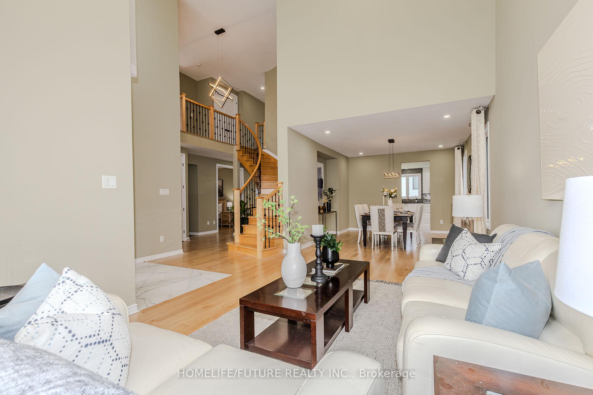 Photo 5 of 100 Dun Skipper Drive, Ottawa, Blossom Park/Kemp Park/Findlay Creek — HOMEH