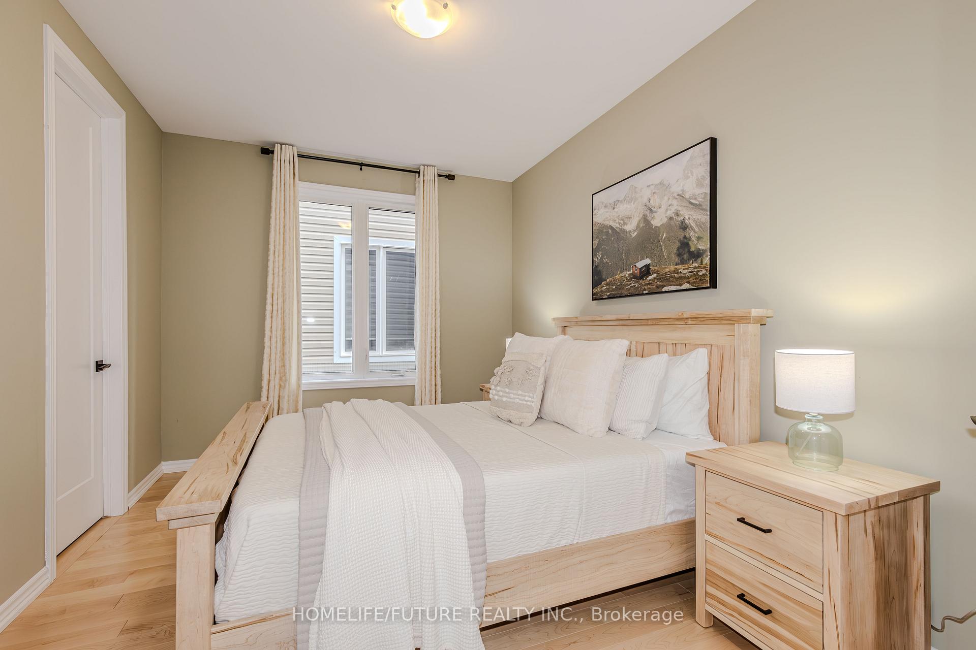 Photo 16 of 100 Dun Skipper Drive, Ottawa, Blossom Park/Kemp Park/Findlay Creek — HOMEH