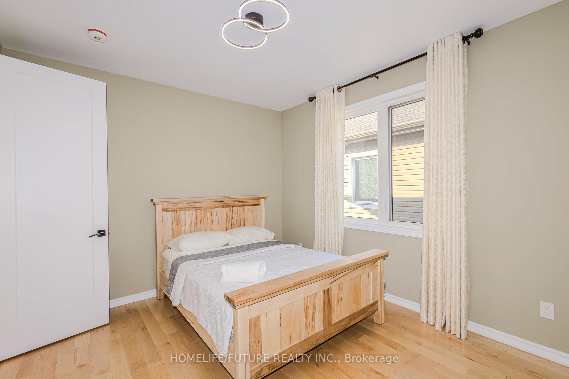 Photo 35 of 100 Dun Skipper Drive, Ottawa, Blossom Park/Kemp Park/Findlay Creek — HOMEH