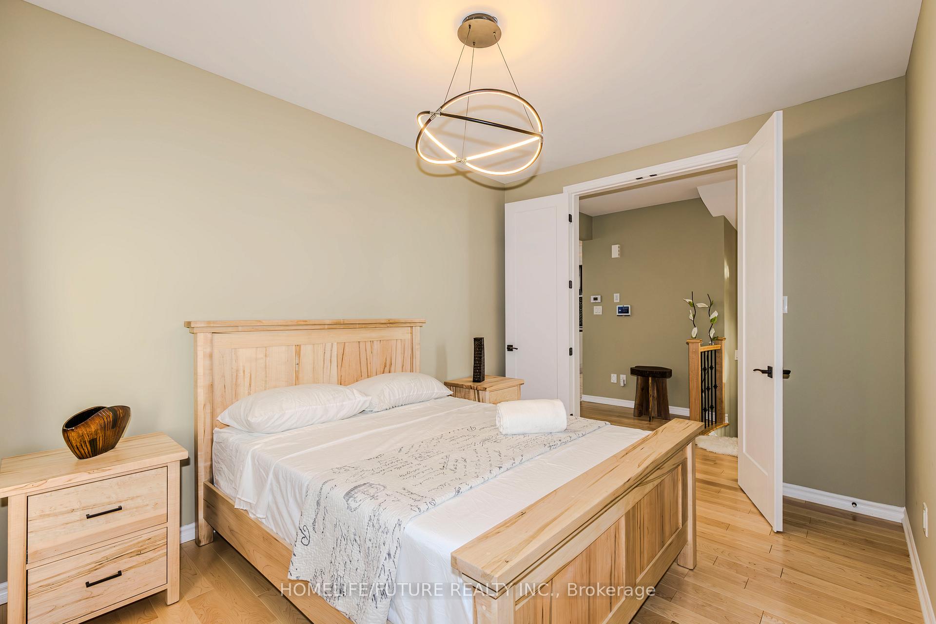Photo 38 of 100 Dun Skipper Drive, Ottawa, Blossom Park/Kemp Park/Findlay Creek — HOMEH