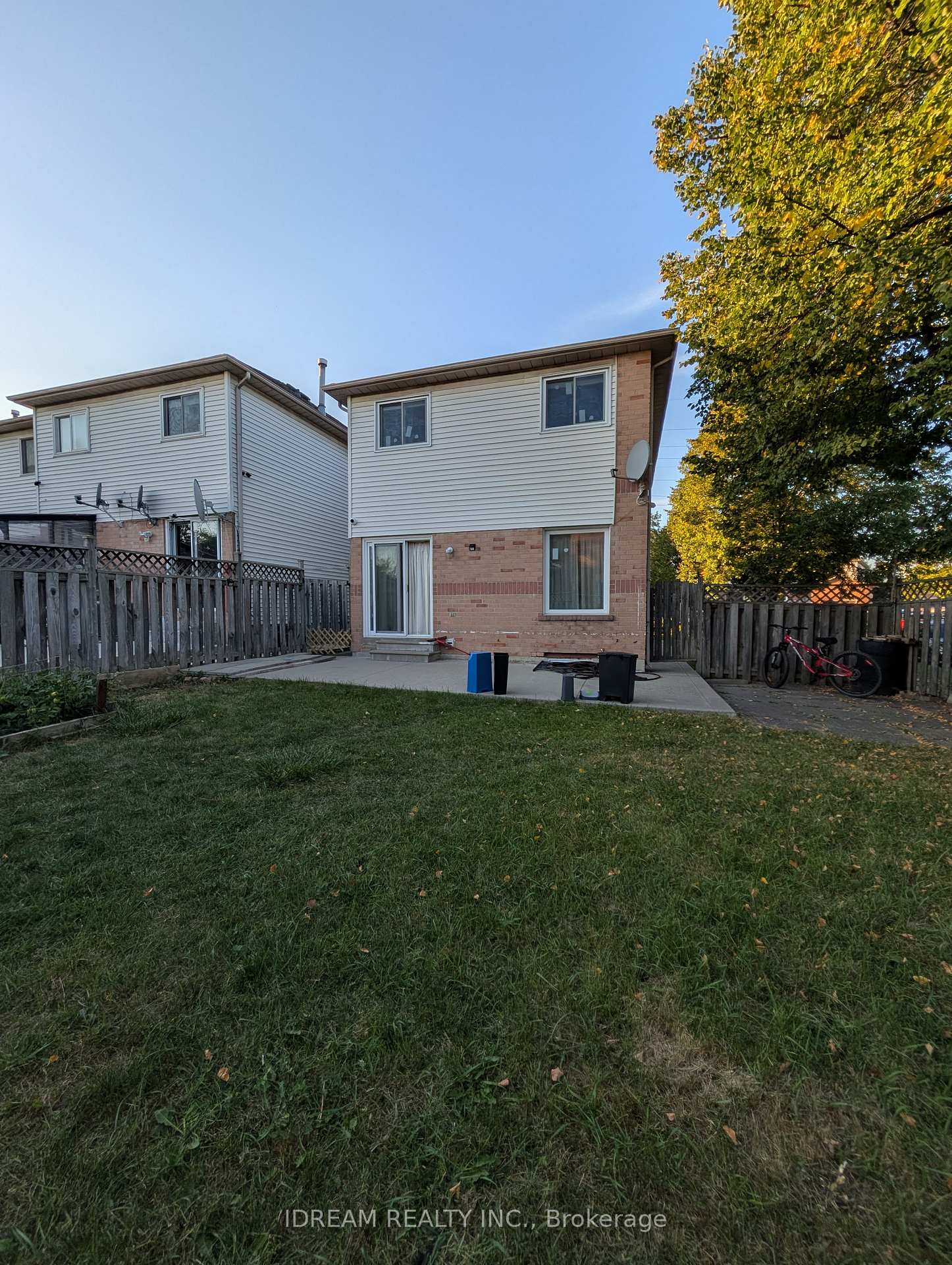 Photo 28 of Unit Upper, 12 Saddlecreek Court, Brampton, Fletcher's Creek South — HOMEH