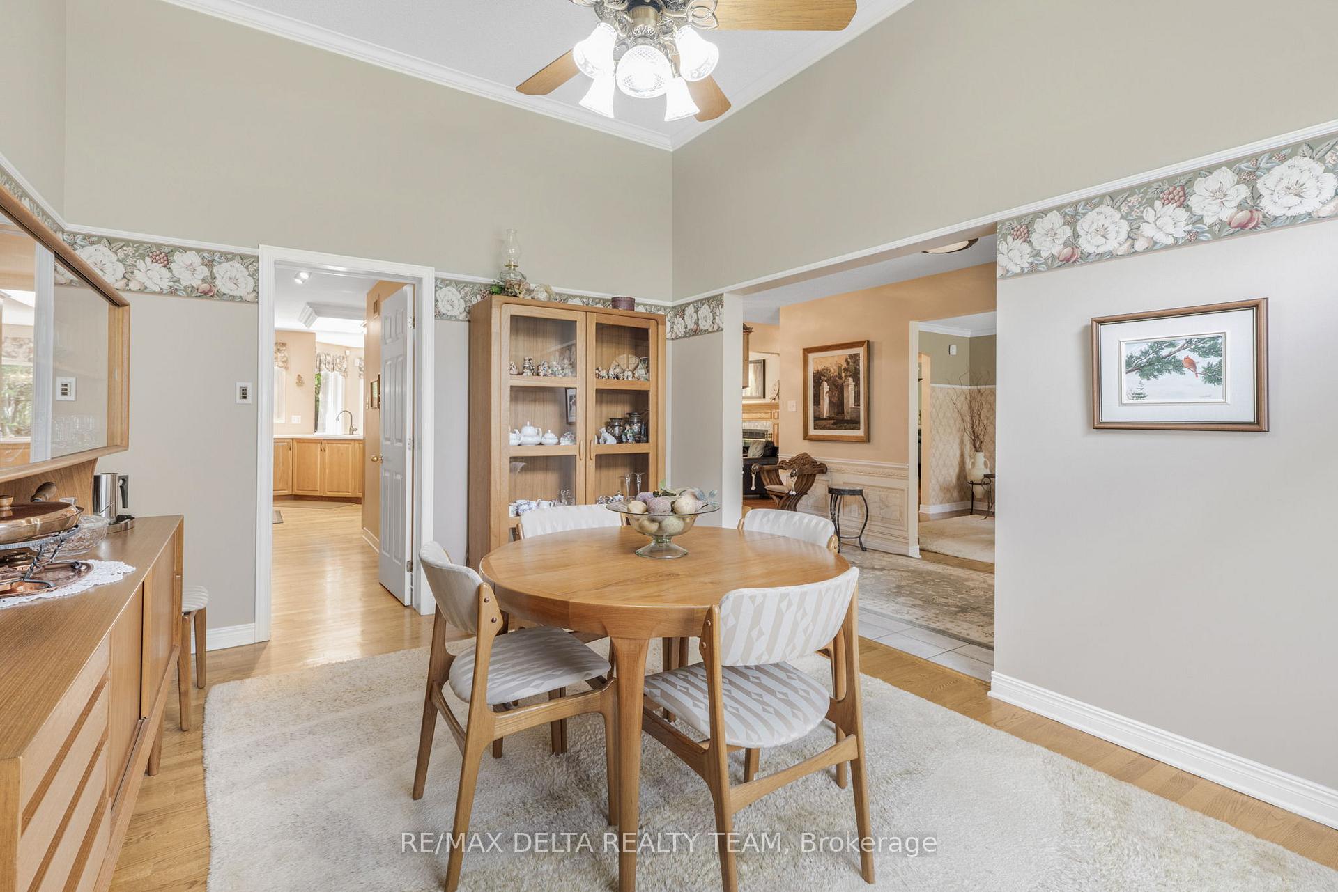 Photo 8 of 6316 Elkwood Drive, Ottawa, Greely — HOMEH