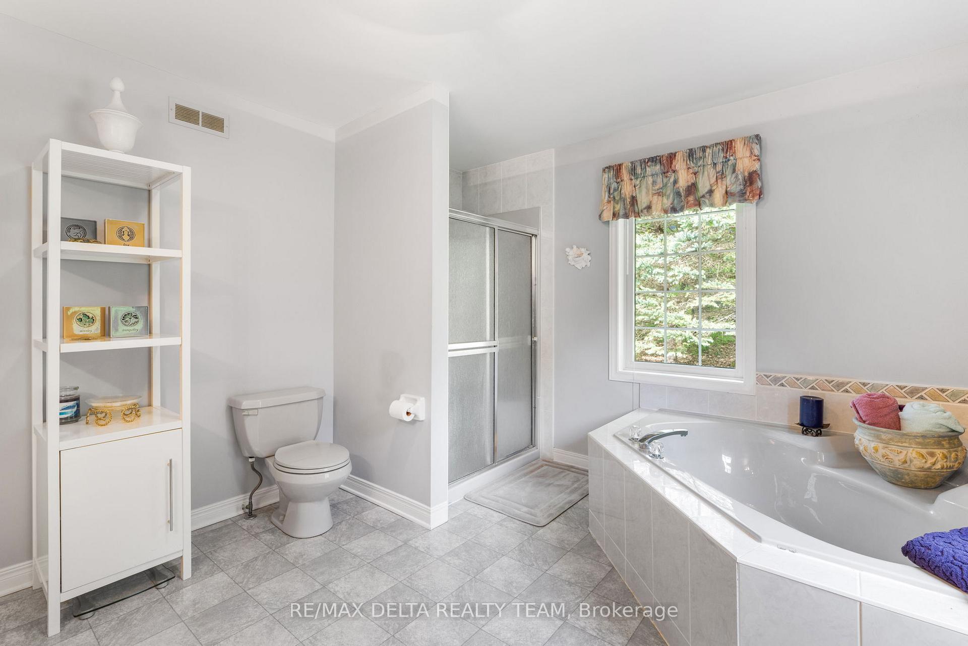 Photo 22 of 6316 Elkwood Drive, Ottawa, Greely — HOMEH