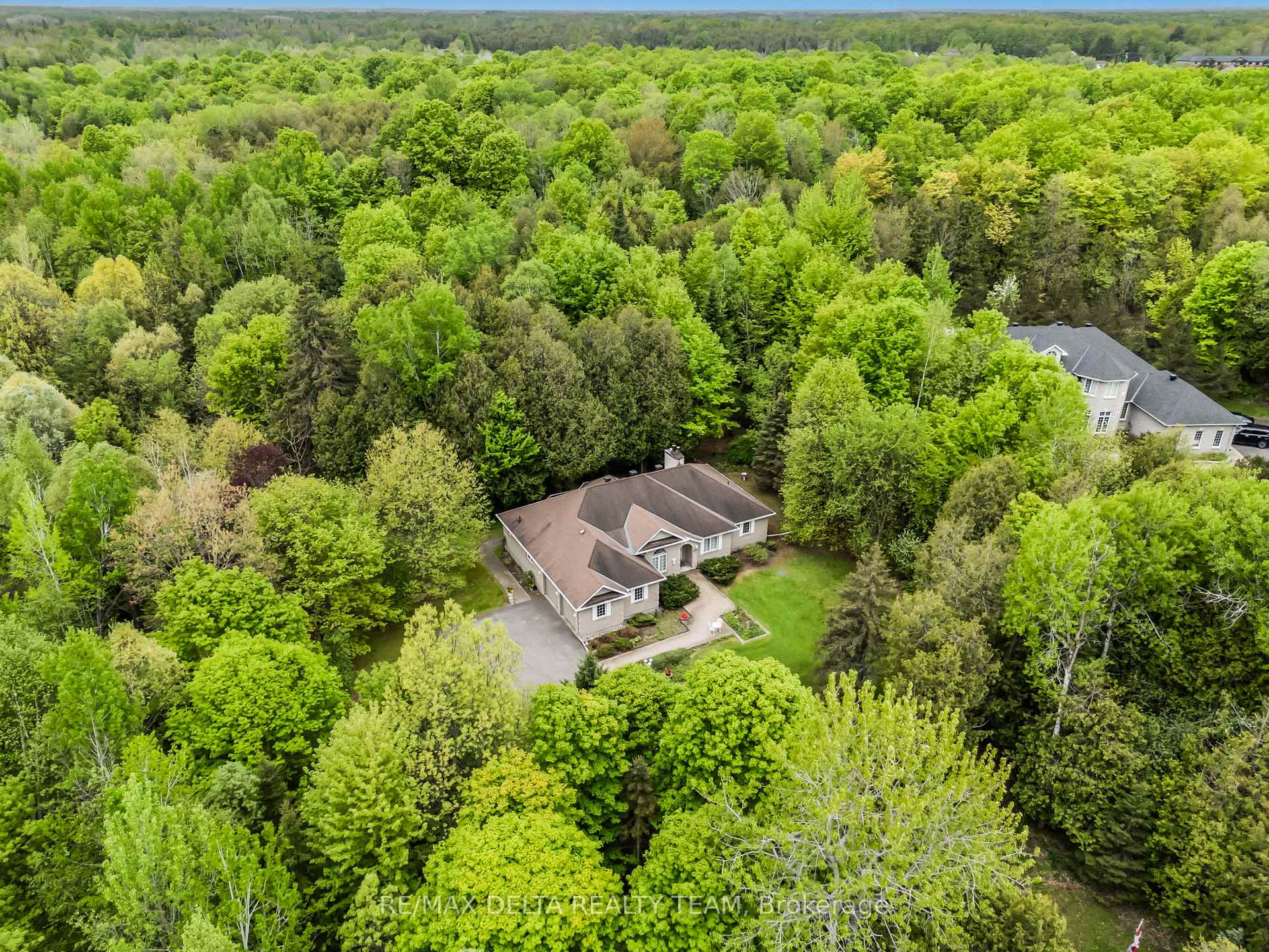 Photo 37 of 6316 Elkwood Drive, Ottawa, Greely — HOMEH