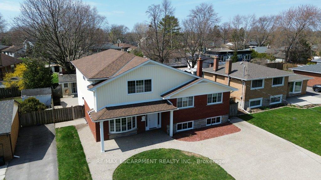 Photo 1 of 174 Foxbar Road, Burlington, Appleby — HOMEH