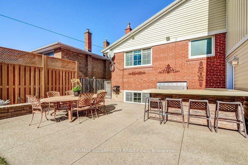 Photo 26 of 174 Foxbar Road, Burlington, Appleby — HOMEH