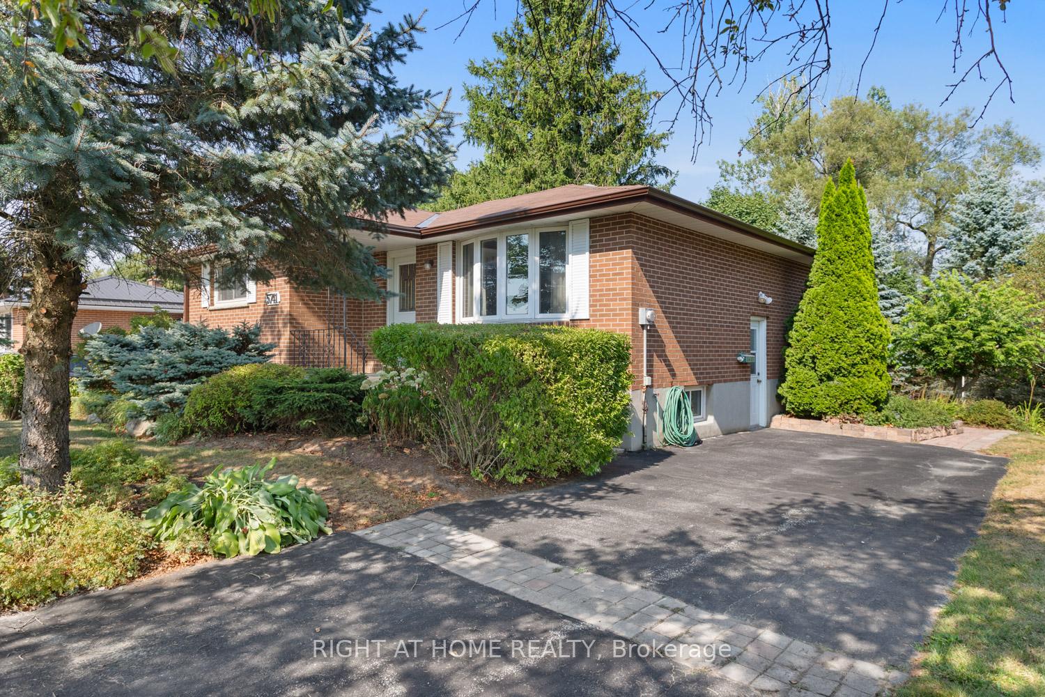 Photo 2 of 5741 Ochonski Road, Clarington, Rural Clarington — HOMEH