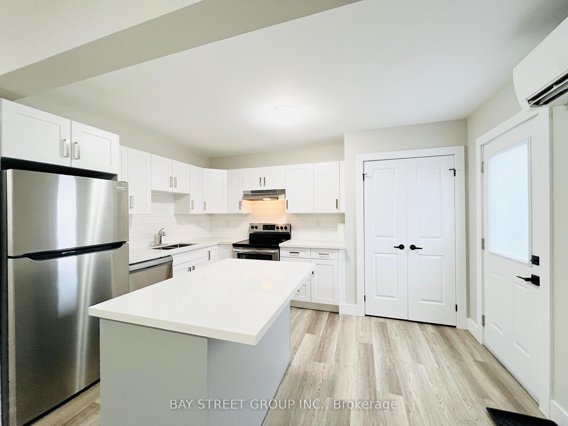 Photo 2 of 180 Ardagh (LOWER) Road, Barrie, Ardagh — HOMEH