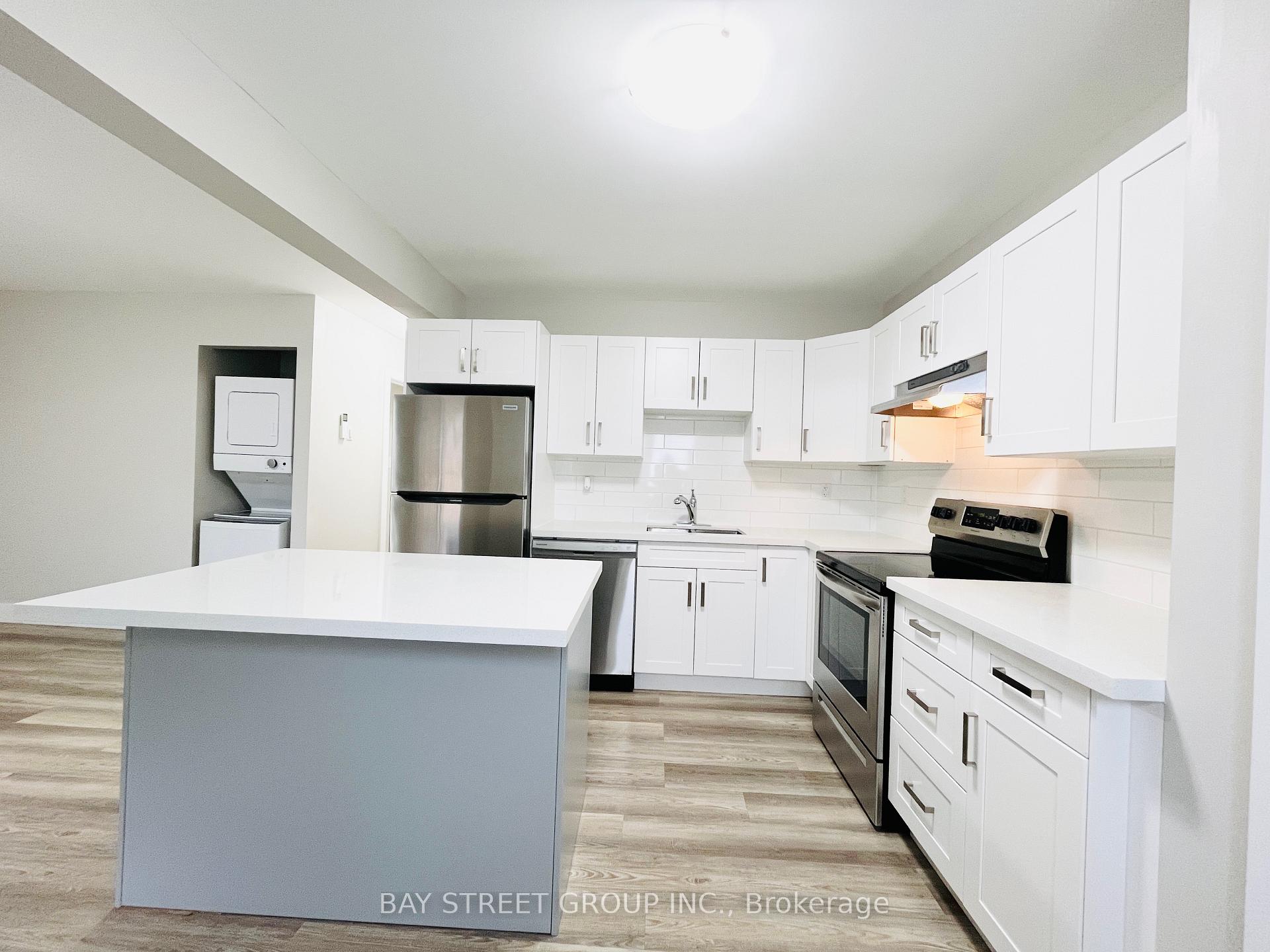 Photo 3 of 180 Ardagh (LOWER) Road, Barrie, Ardagh — HOMEH