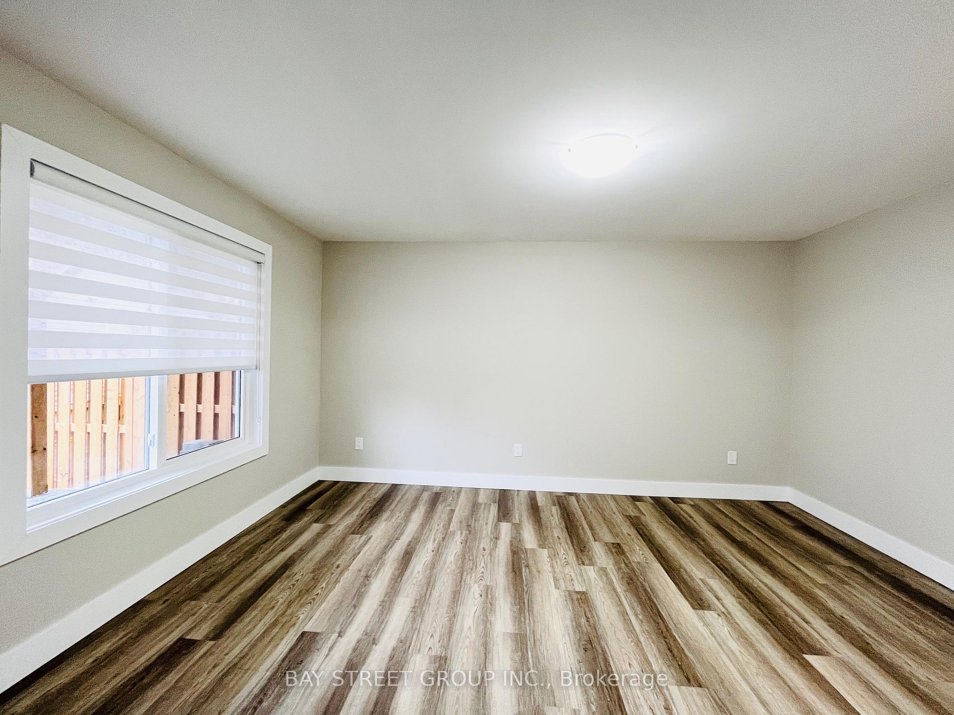 Photo 4 of 180 Ardagh (LOWER) Road, Barrie, Ardagh — HOMEH