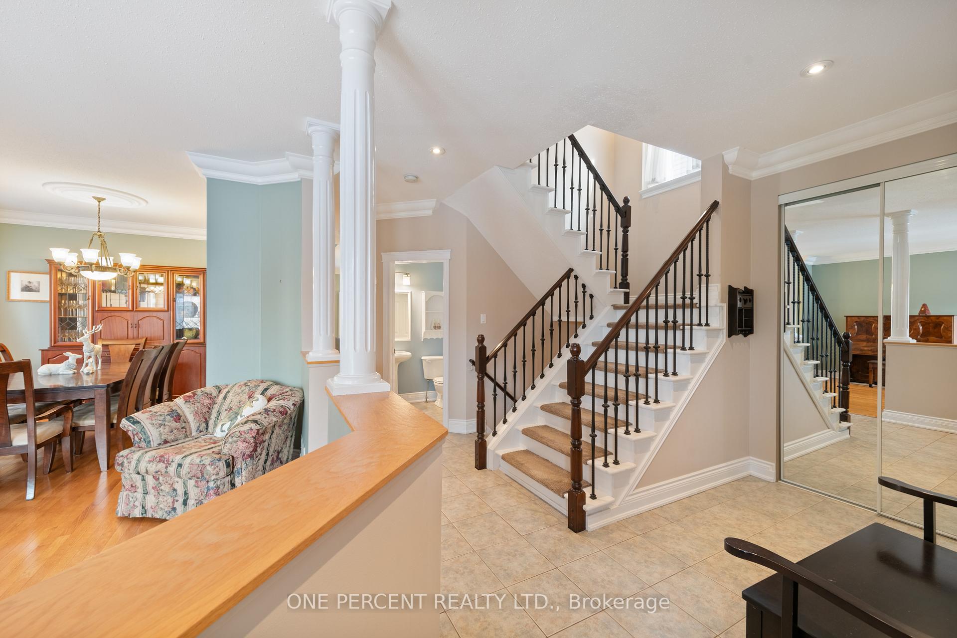 Photo 2 of 4157 Canyon Walk Drive, Ottawa, Riverside South/Gloucester Glen — HOMEH