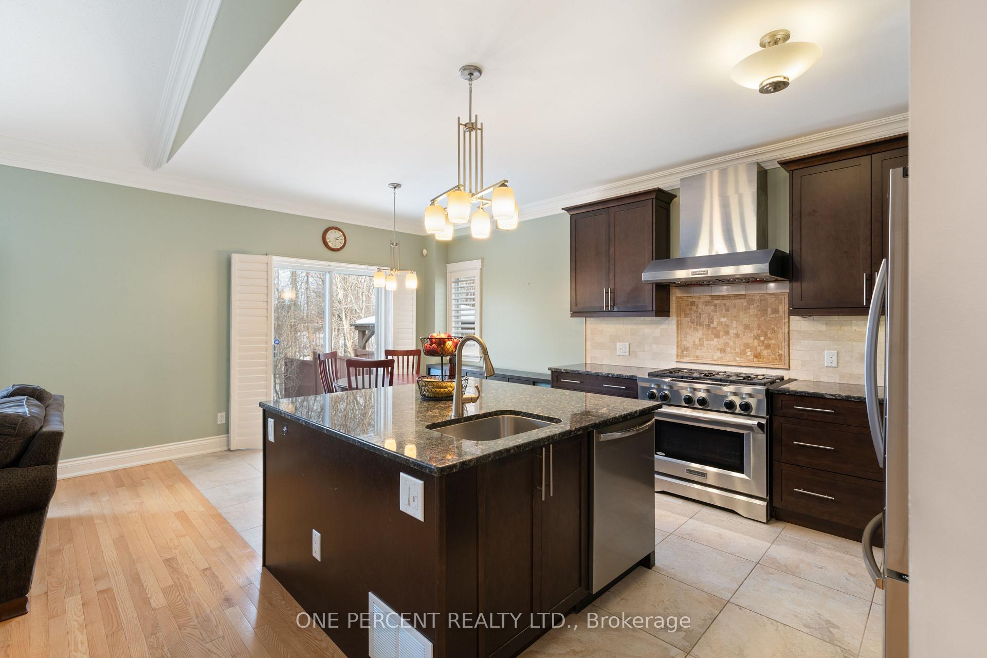 Photo 9 of 4157 Canyon Walk Drive, Ottawa, Riverside South/Gloucester Glen — HOMEH