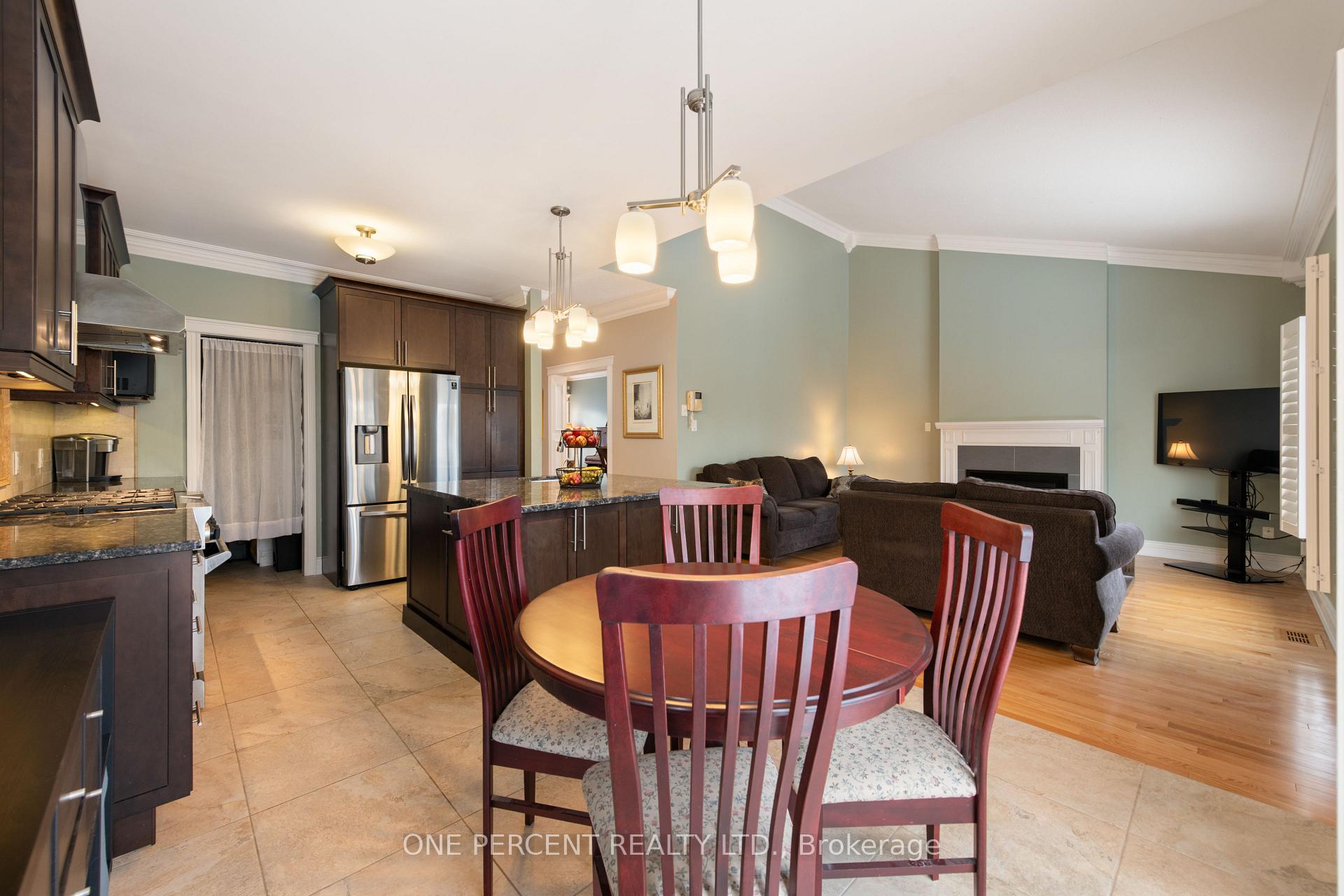 Photo 12 of 4157 Canyon Walk Drive, Ottawa, Riverside South/Gloucester Glen — HOMEH