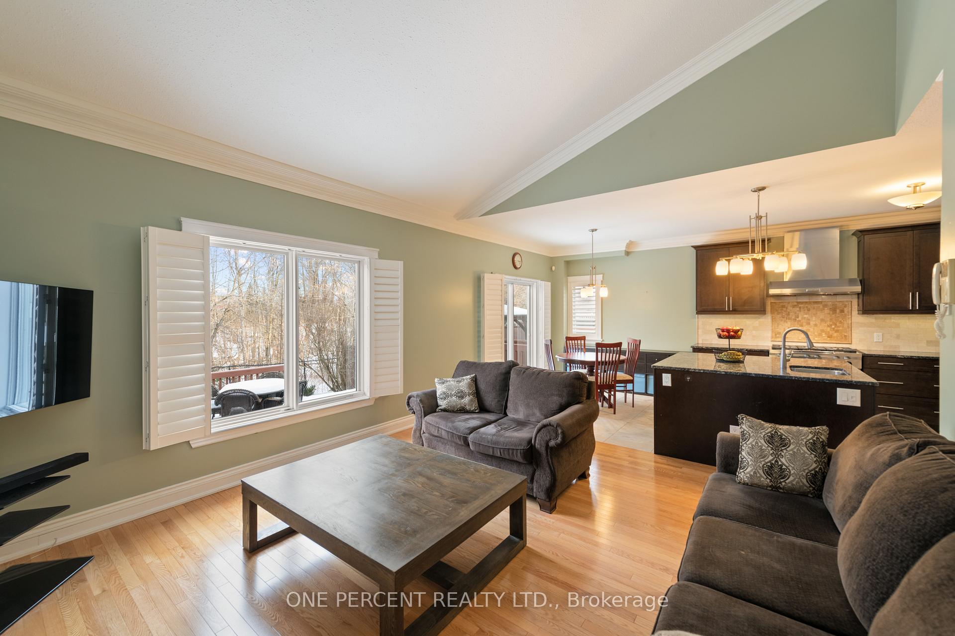 Photo 15 of 4157 Canyon Walk Drive, Ottawa, Riverside South/Gloucester Glen — HOMEH