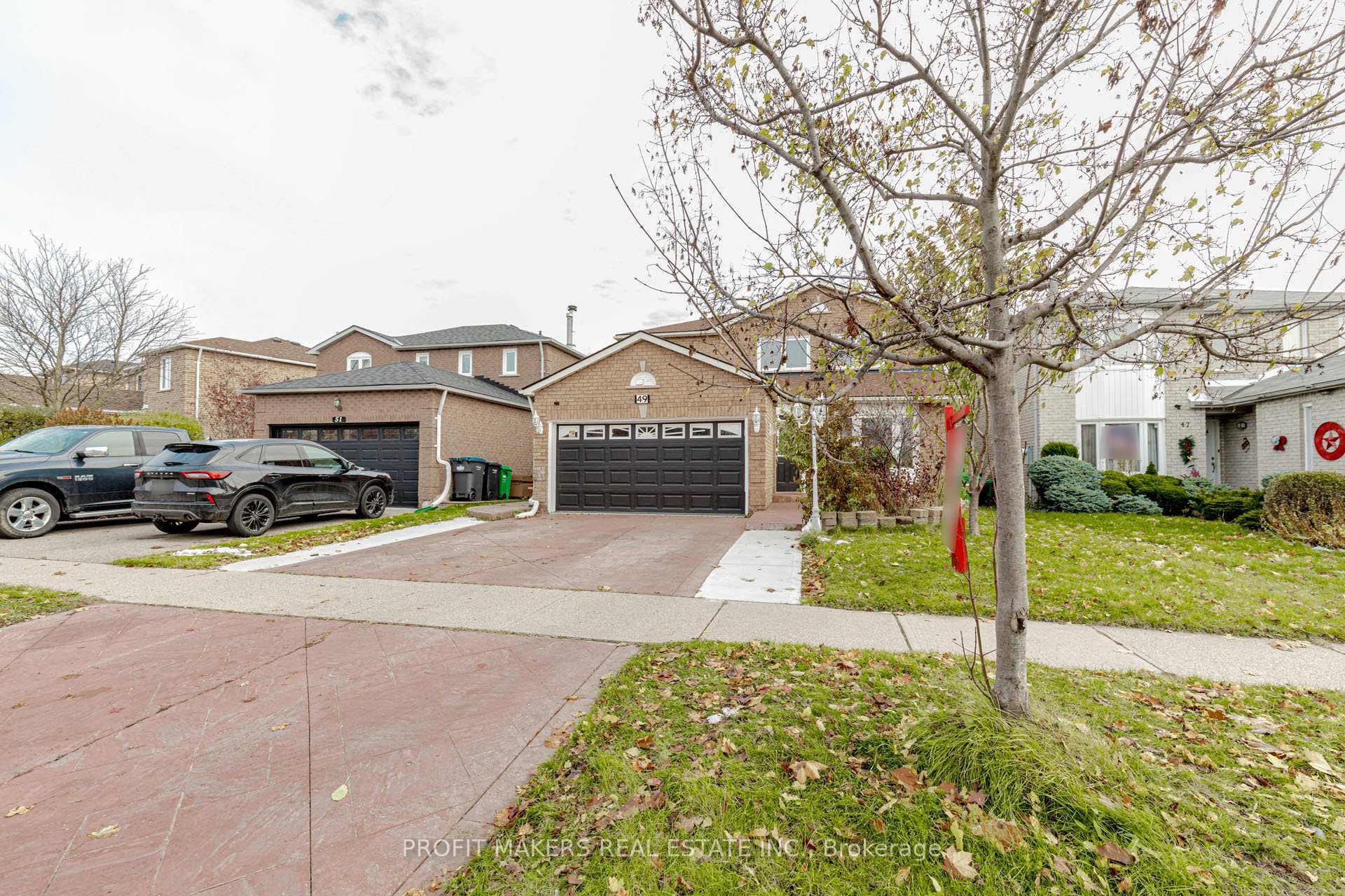 Photo 1 of 49 Horsham Street, Brampton, Brampton West — HOMEH