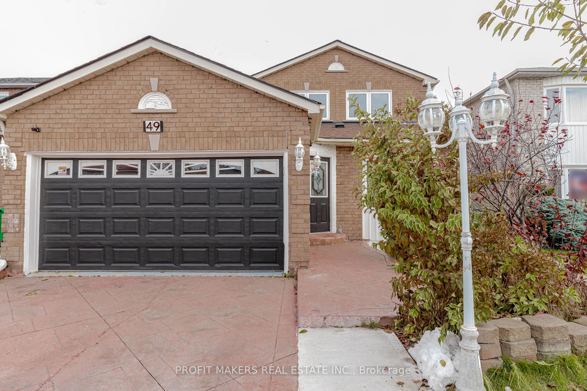Photo 2 of 49 Horsham Street, Brampton, Brampton West — HOMEH