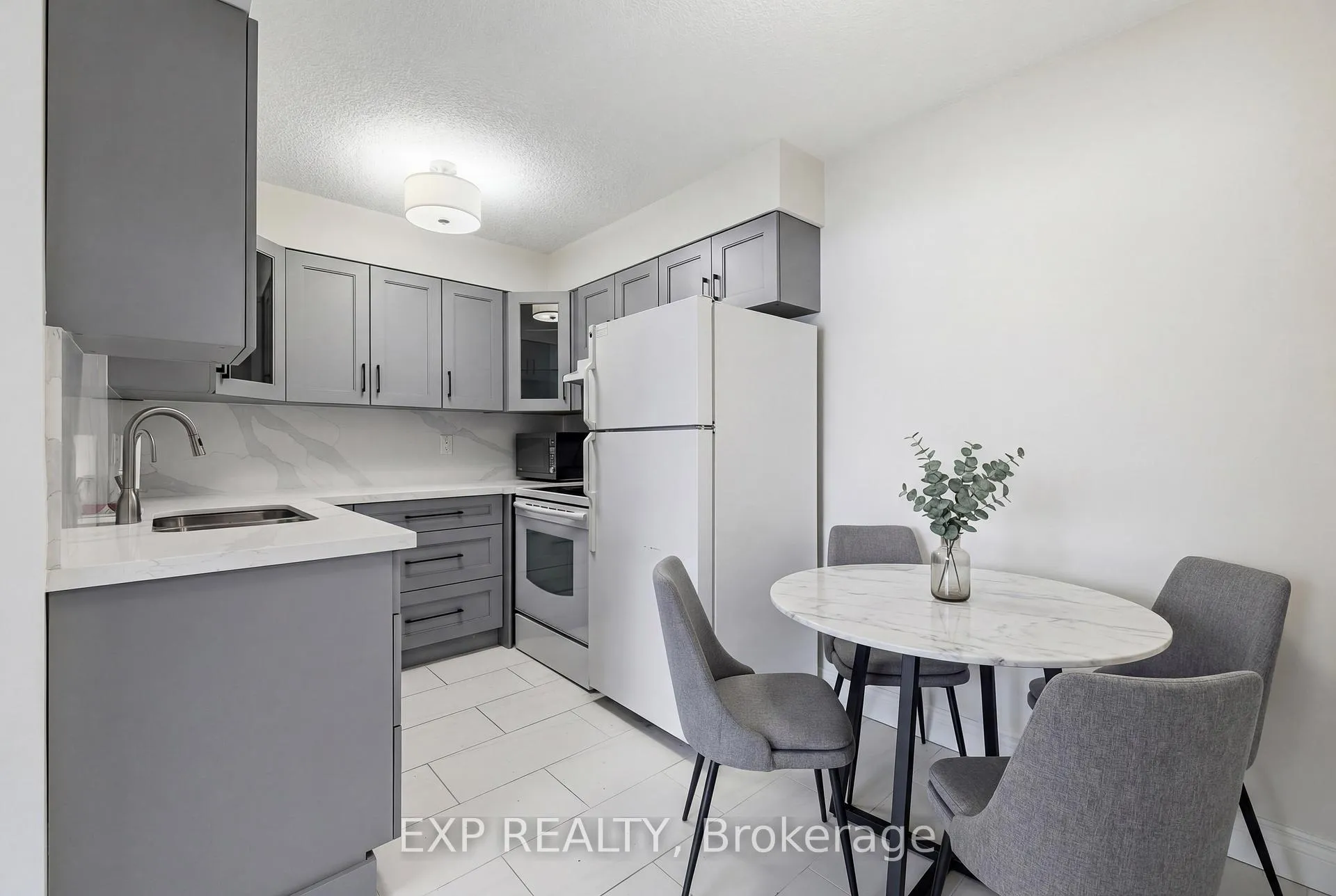 Photo 10 of Unit 312, 225 Harvard Place, Waterloo — HOMEH