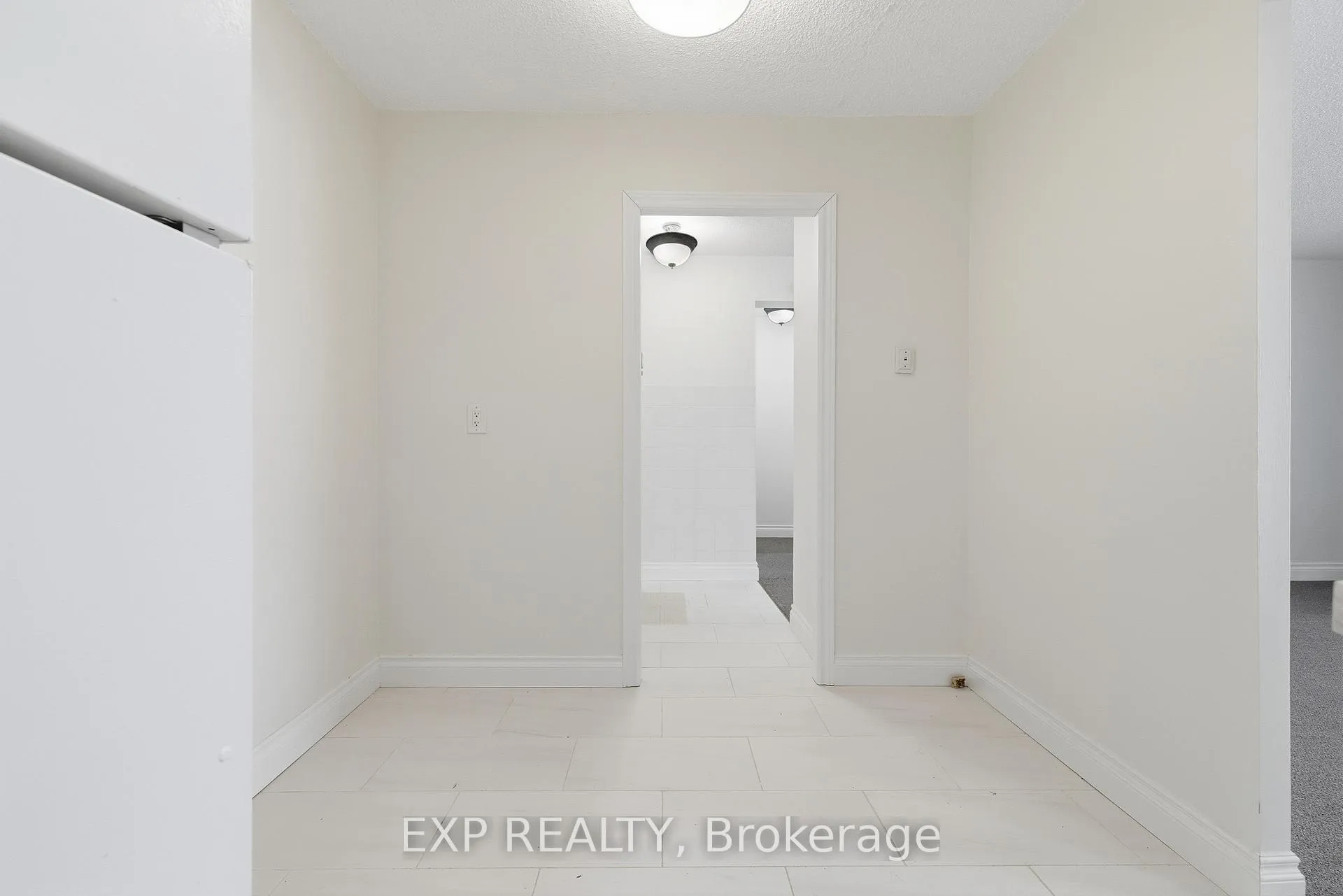 Photo 12 of Unit 312, 225 Harvard Place, Waterloo — HOMEH