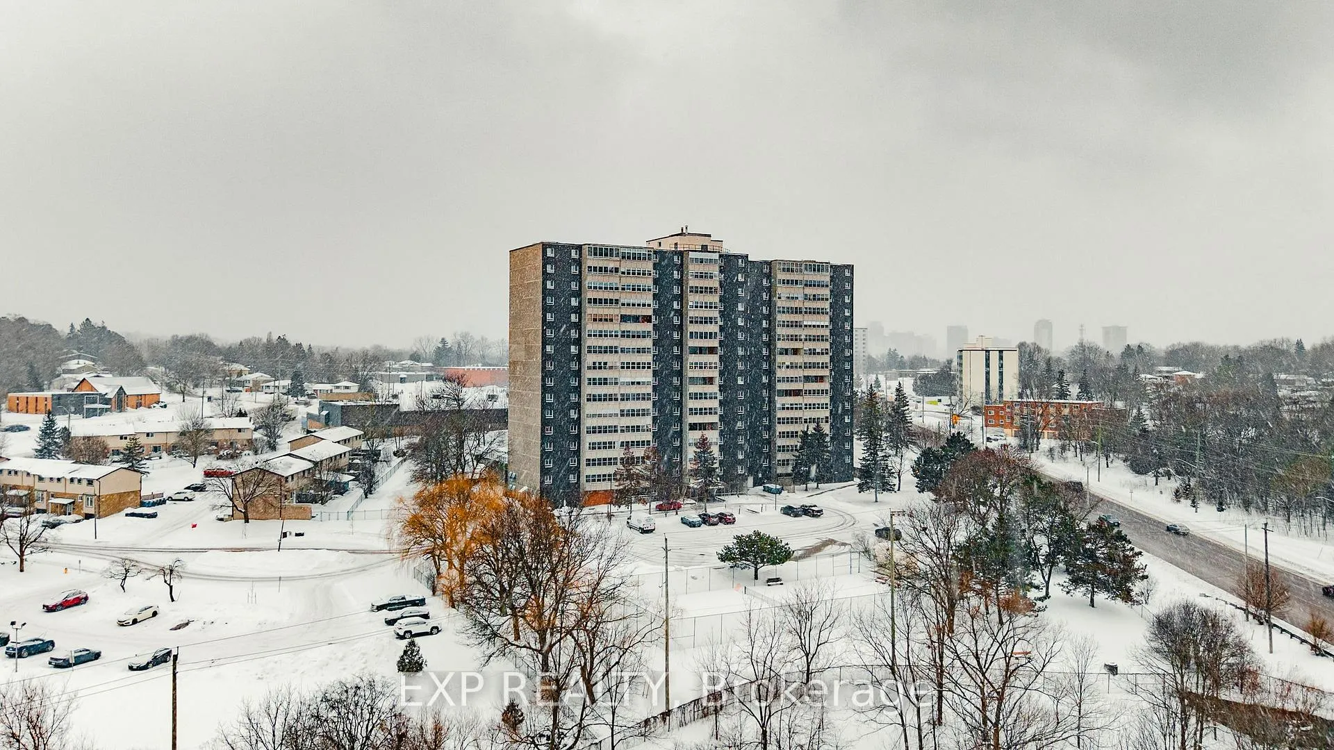 Photo 21 of Unit 312, 225 Harvard Place, Waterloo — HOMEH