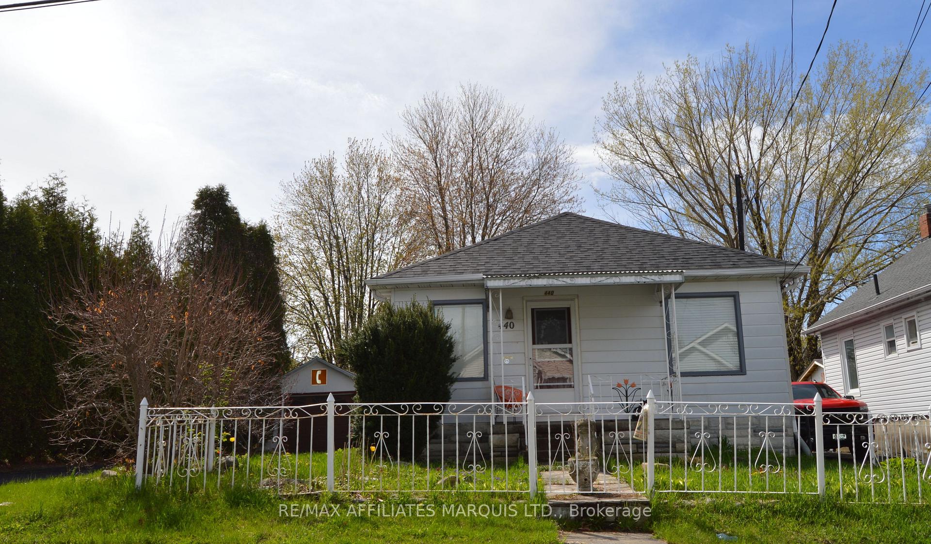 Photo 1 of 440 Eighth Street E, Cornwall — HOMEH