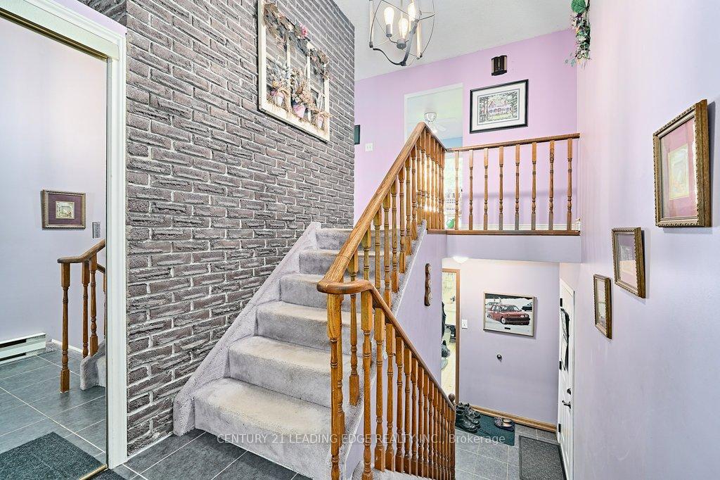 Photo 12 of 12389 Creditview Road, Caledon, Rural Caledon — HOMEH