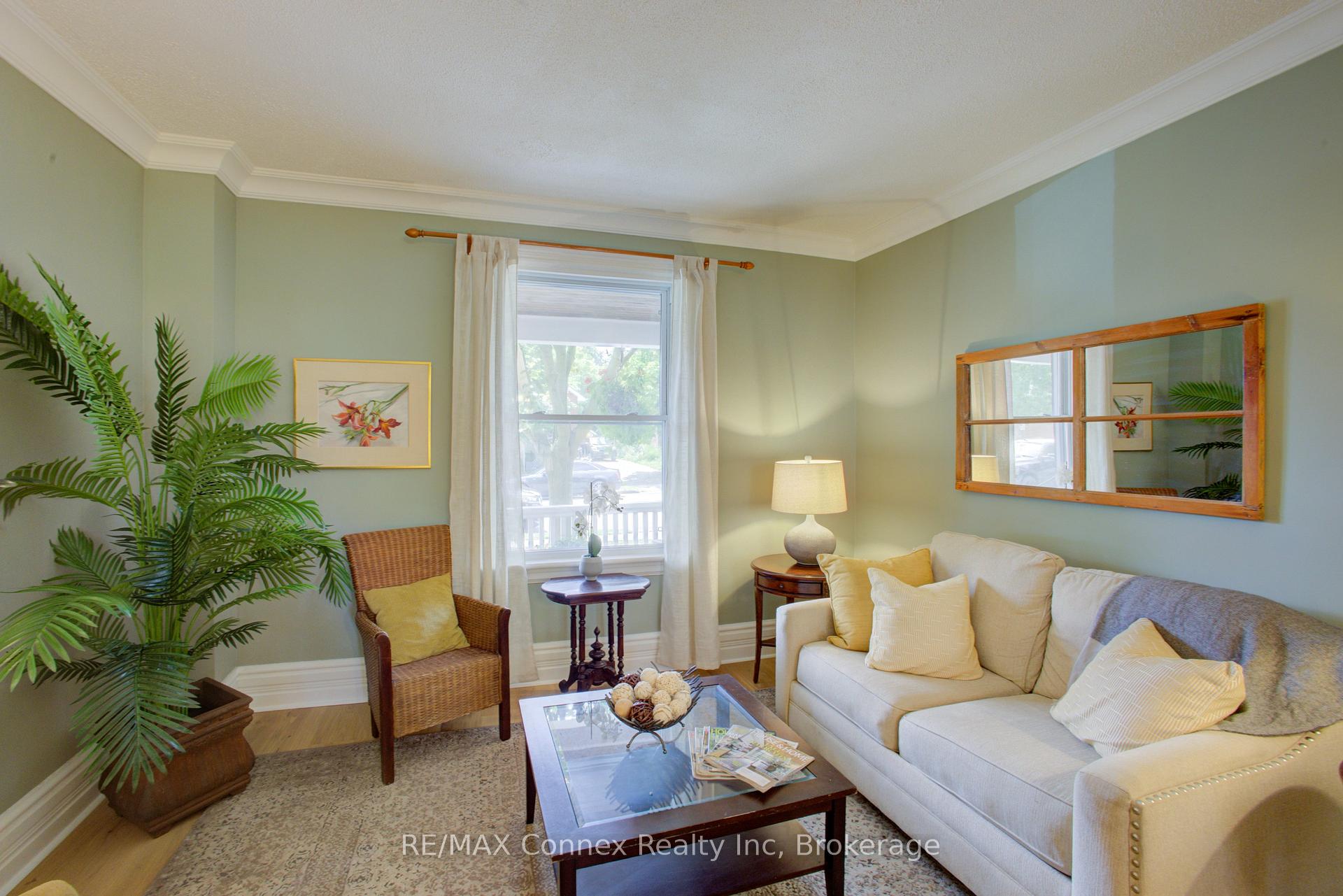 Photo 8 of 120 Harris Street, Guelph, St. Patrick's Ward — HOMEH
